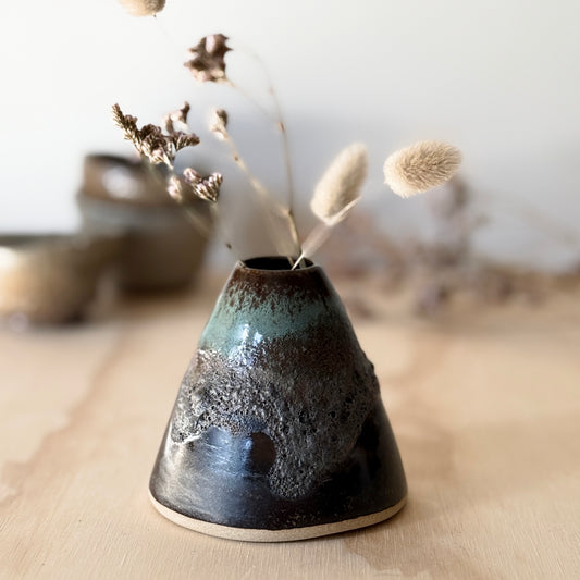 Bud Vase | B233