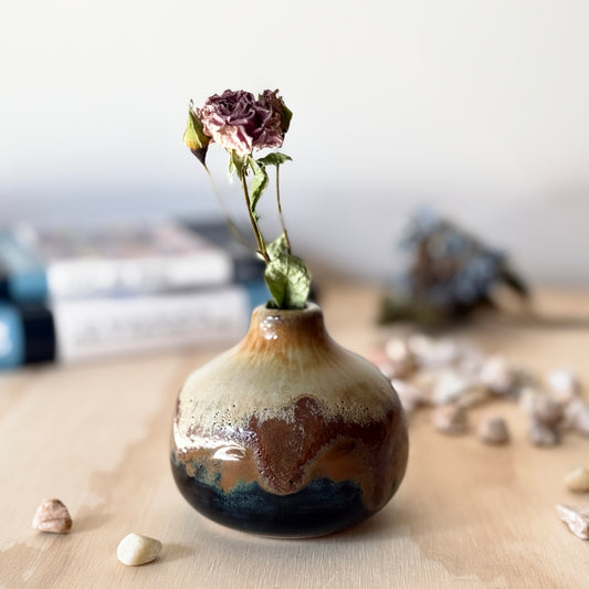 Bud Vase | C010